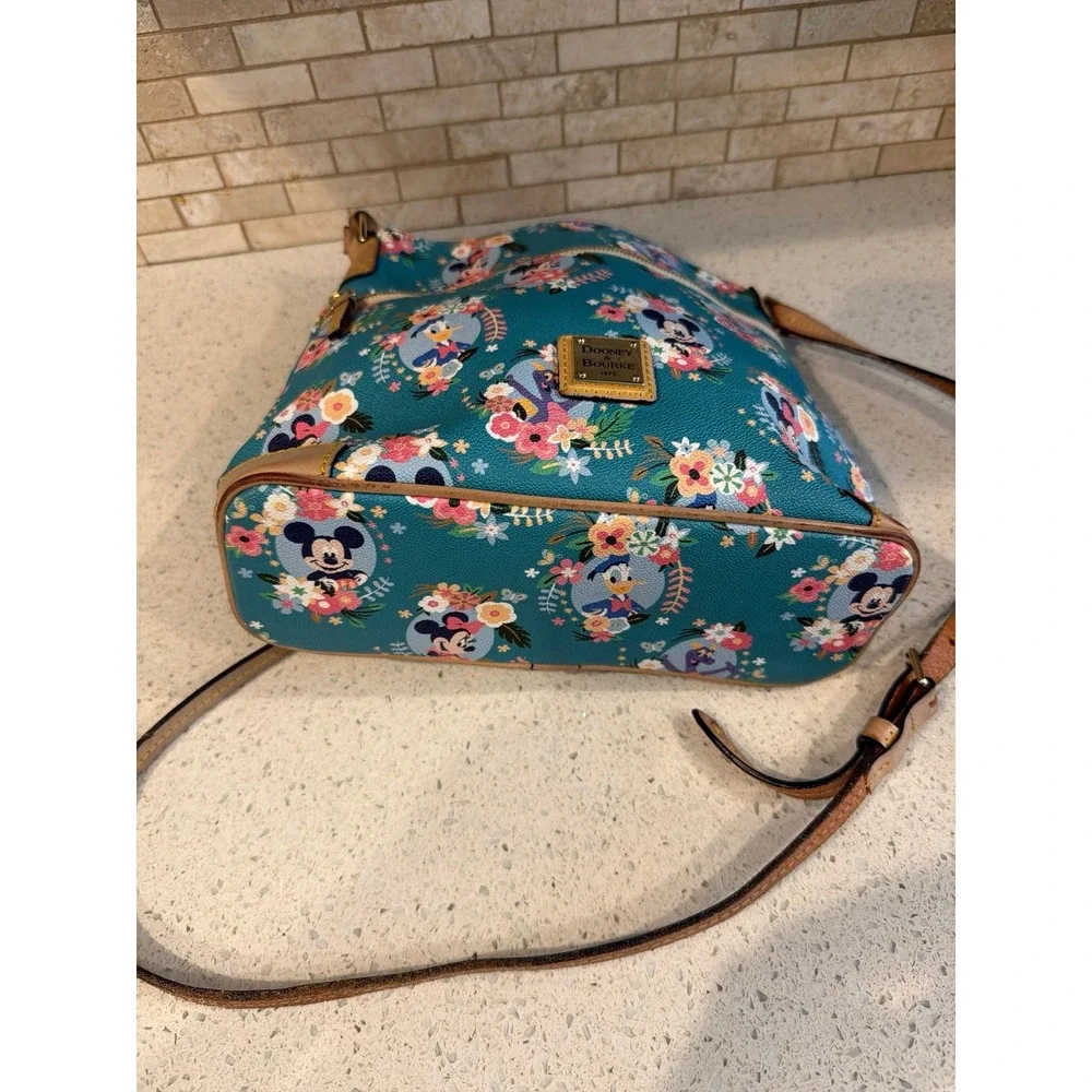 Disney Dooney & Bourke Epcot Flower Garden Festival 2016 Crossbody Bag Figment